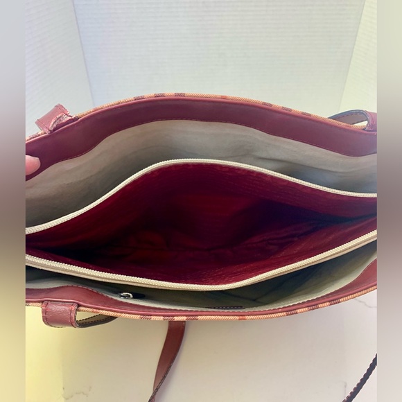 Burberry Tote Tartan Red ~Large - Picture 4 of 12